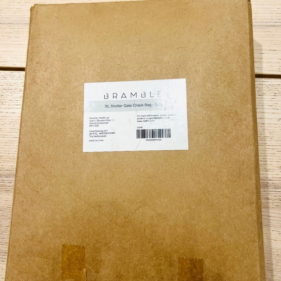 Bramble 47" x Large Gate Check Stroller Bag for Airplane Waterproof Adjustable - Picture 10 of 10